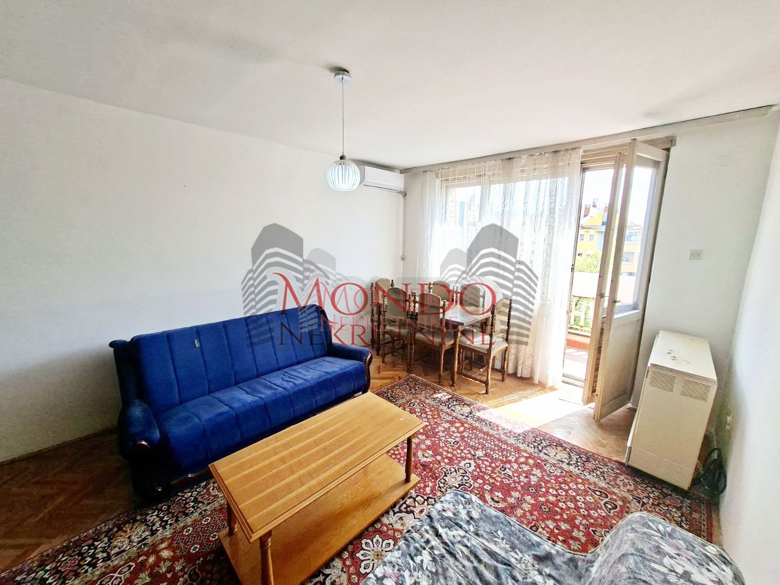 Trosoman stan u Durlanu kod Slatke kuće 1