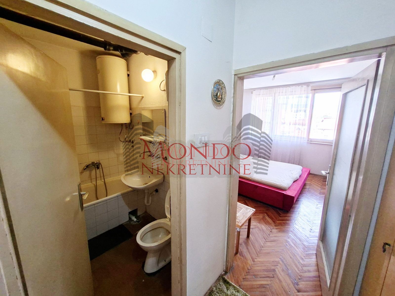 Trosoman stan u Durlanu kod Slatke kuće 10