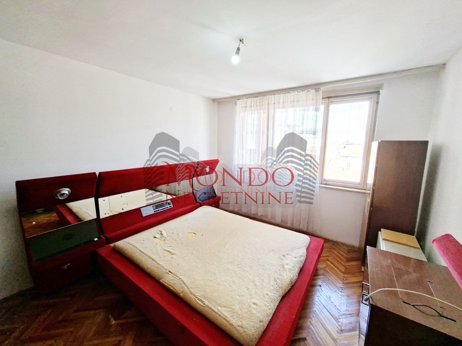 Trosoman stan u Durlanu kod Slatke kuće 12