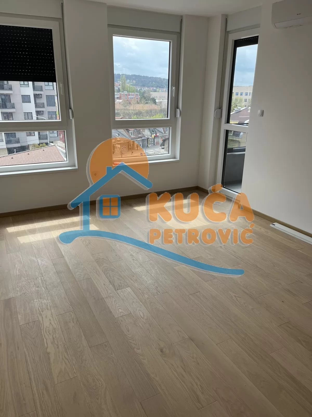 Dvosoban stan, 57 m2, Obilićev Venac, Vardarska ID: i-016267 1