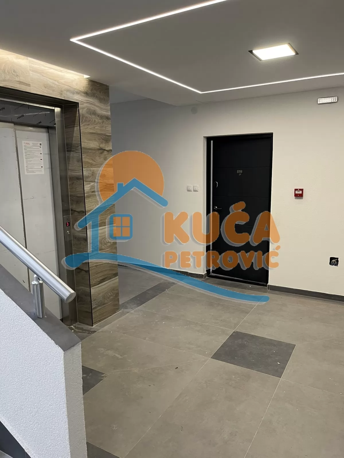 Dvosoban stan, 57 m2, Obilićev Venac, Vardarska ID: i-016267 10