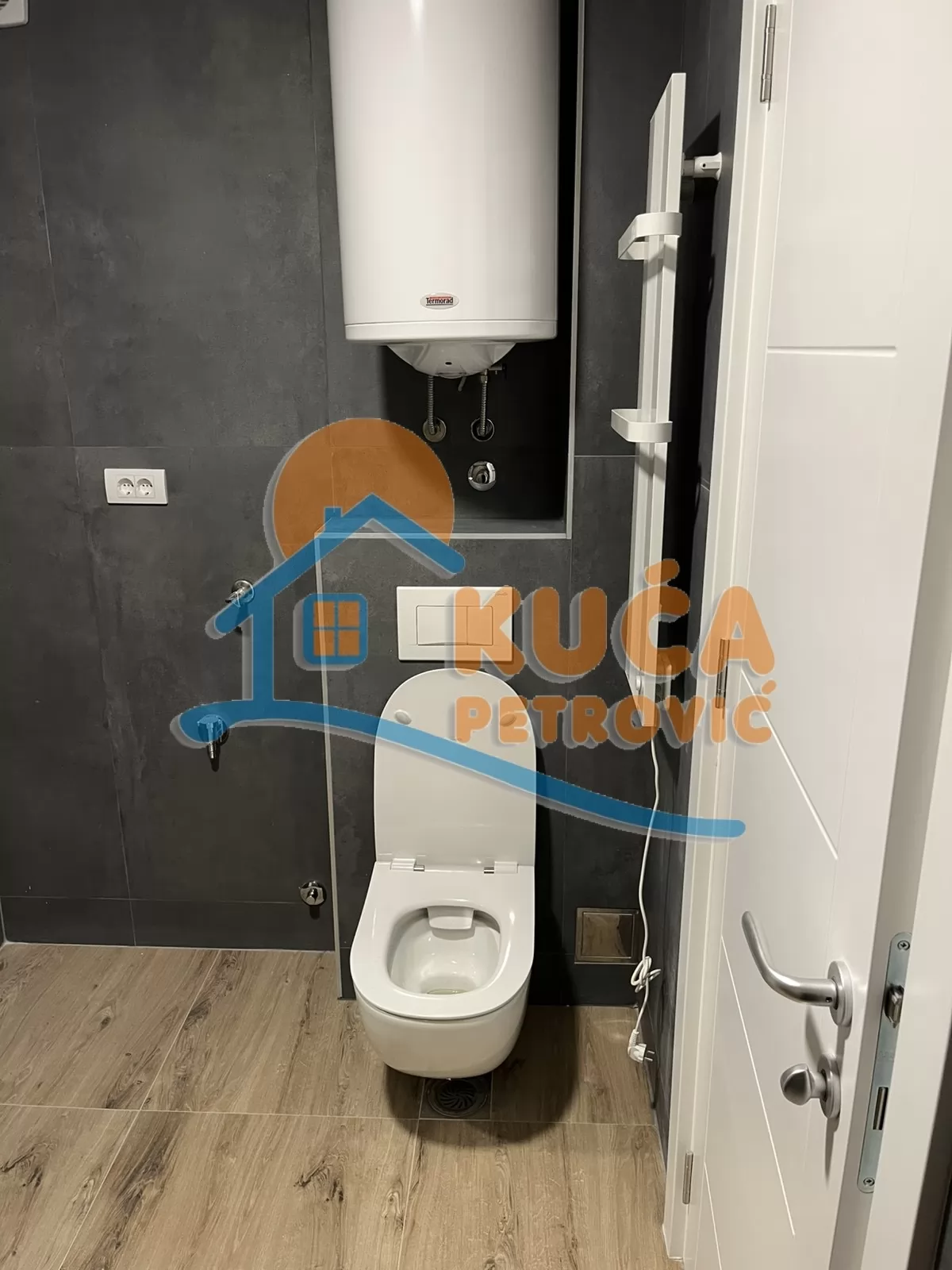 Dvosoban stan, 57 m2, Obilićev Venac, Vardarska ID: i-016267 7