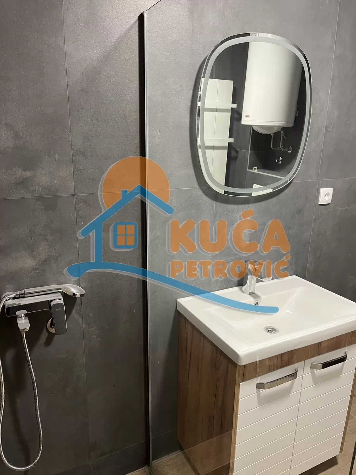 Dvosoban stan, 57 m2, Obilićev Venac, Vardarska ID: i-016267 8