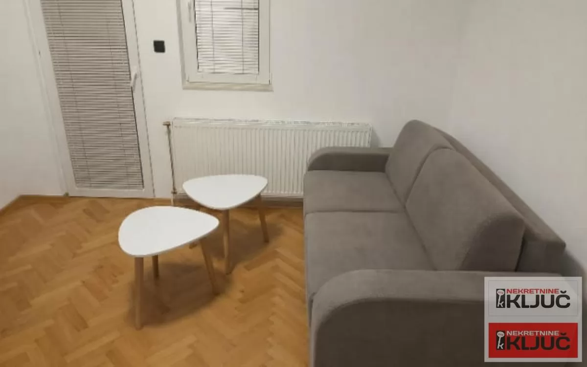 GRBAVICA, 44m2, Dvosoban, Visoko prizemlje,namešten 1