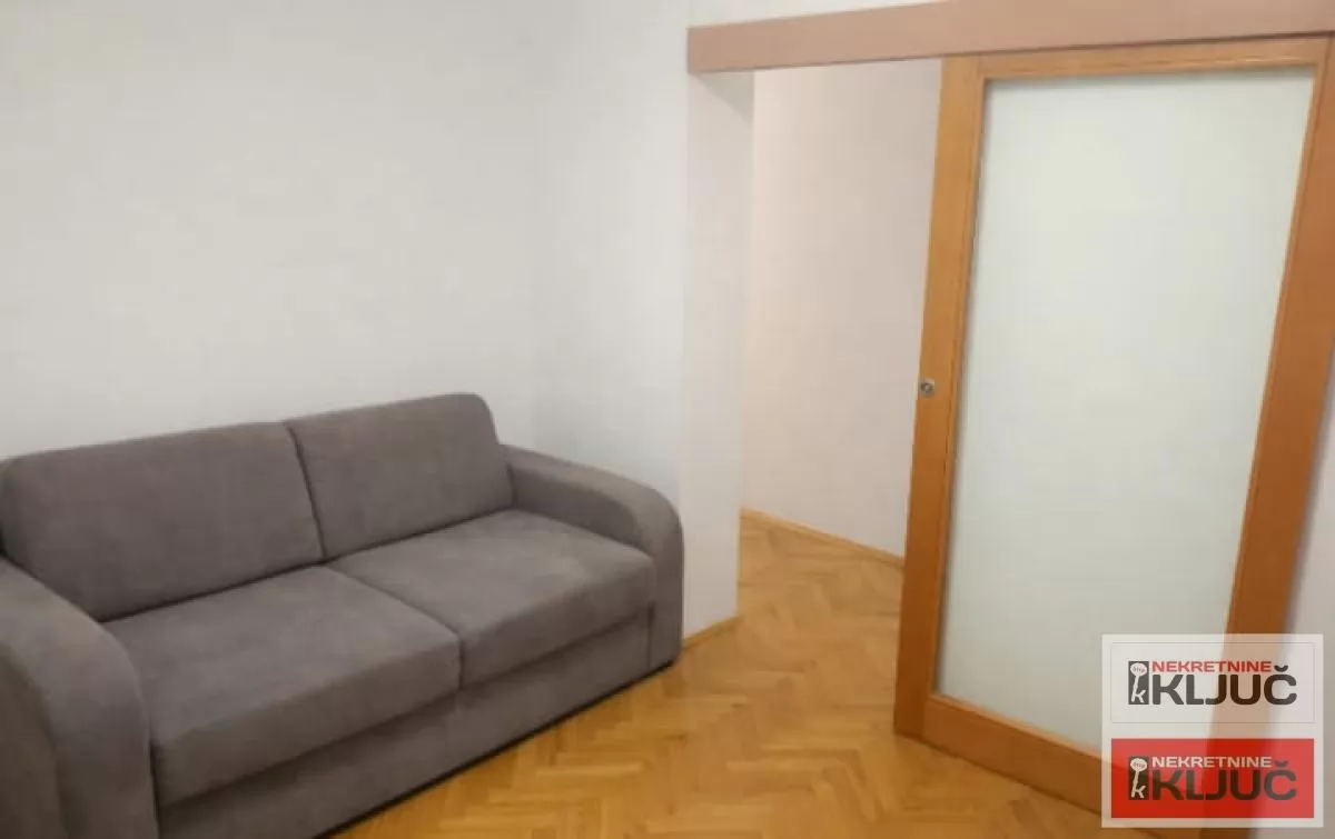 GRBAVICA, 44m2, Dvosoban, Visoko prizemlje,namešten 2