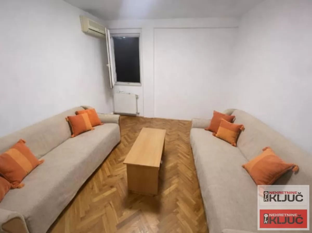 GRBAVICA, 44m2, Dvosoban, Visoko prizemlje,namešten 3