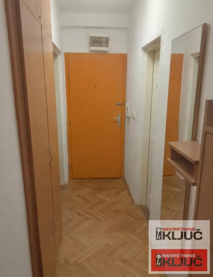 GRBAVICA, 44m2, Dvosoban, Visoko prizemlje,namešten 6