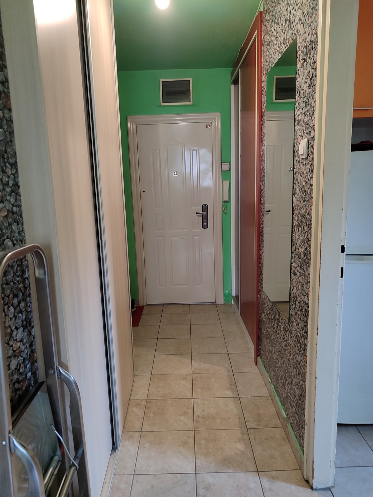 Bulevar Mihajla Pupina  Stari Merkator  jednoiposoban  37 m² 5