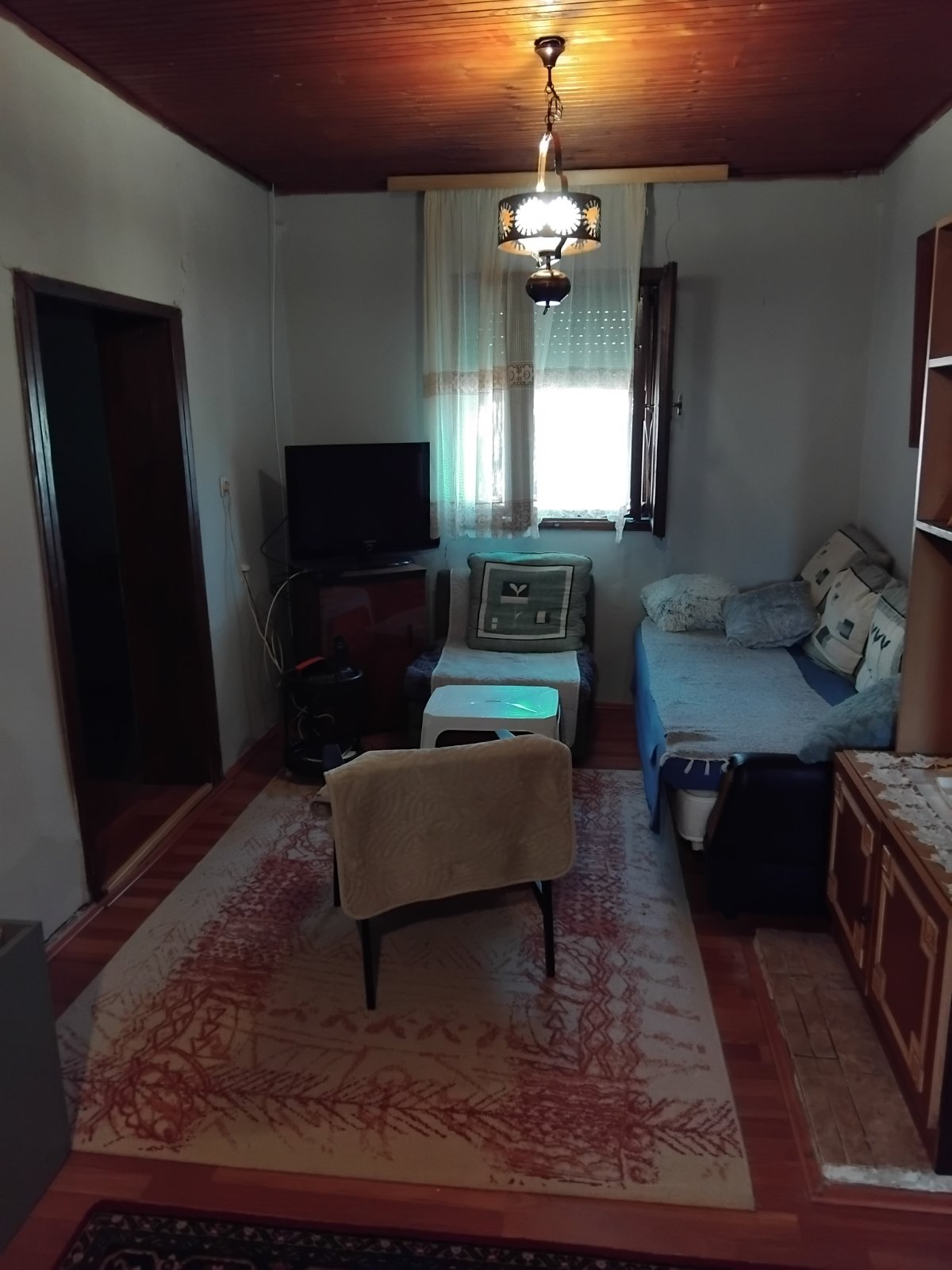 Prodajem kucu u Banatskom Karađorđevu 3