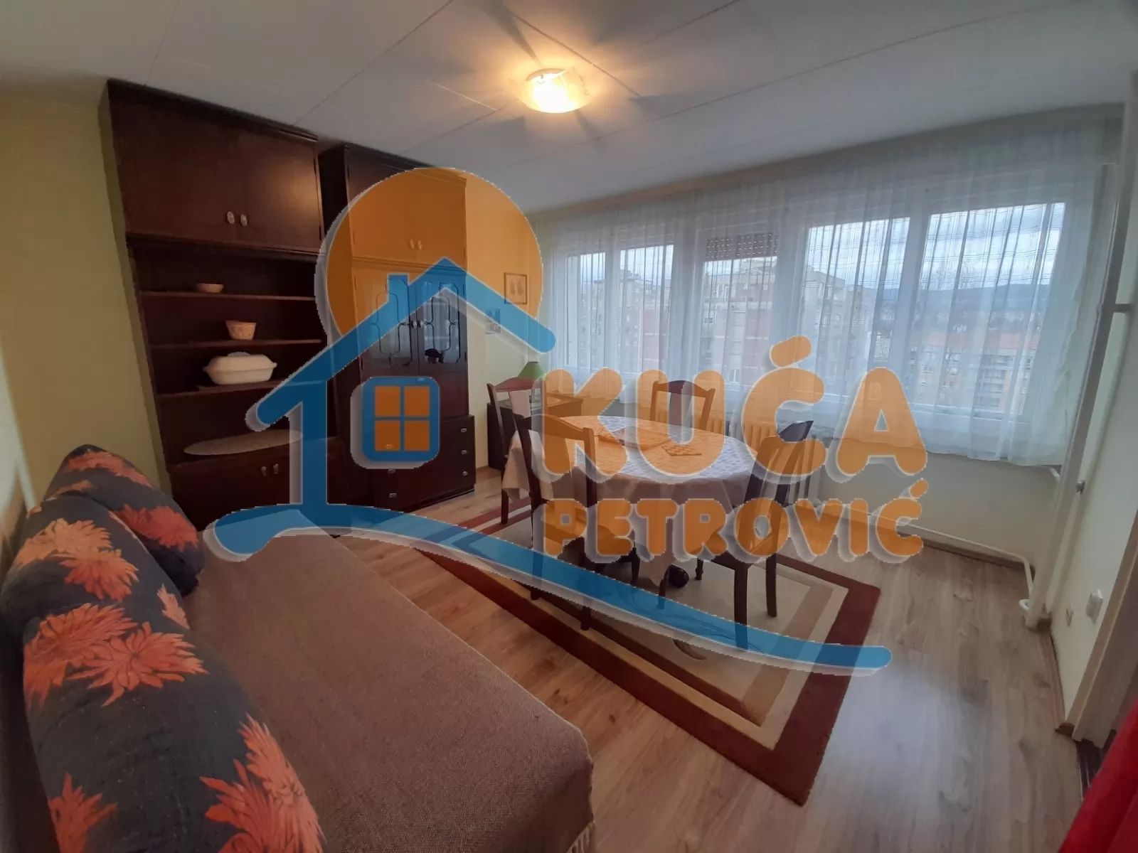 Dvosoban stan, 40 m2, Dom zdravlja, Bulevar Nemanjića ID: i-07637 1