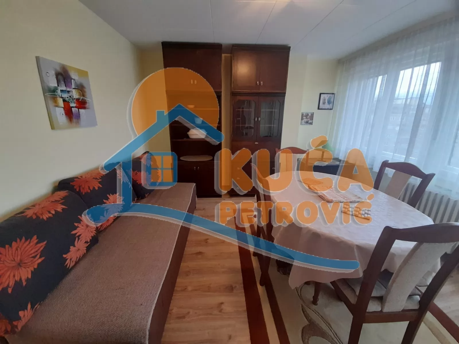 Dvosoban stan, 40 m2, Dom zdravlja, Bulevar Nemanjića ID: i-07637 2