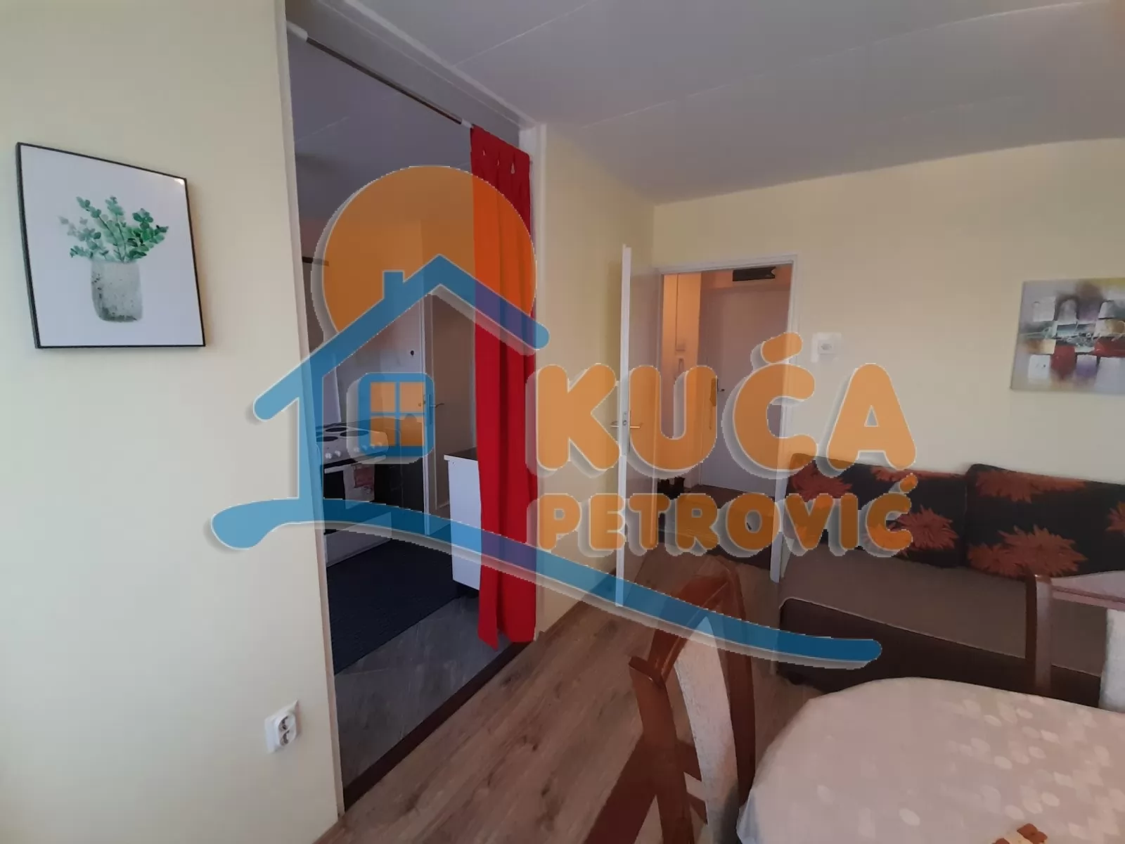 Dvosoban stan, 40 m2, Dom zdravlja, Bulevar Nemanjića ID: i-07637 3