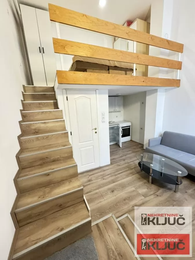 PODBARA IZDAJE SE NAMEŠTENA GARSONJERA 3