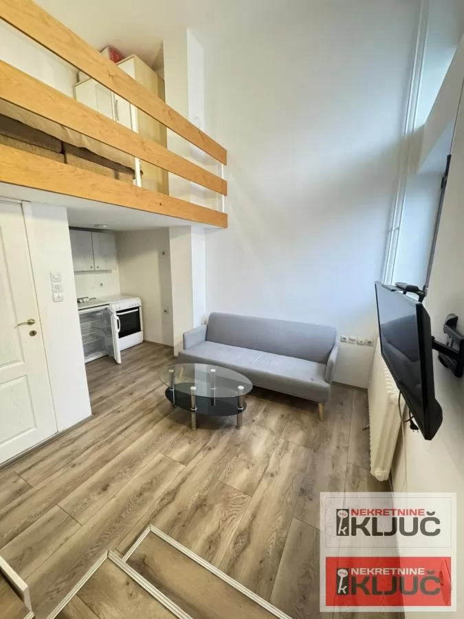 PODBARA IZDAJE SE NAMEŠTENA GARSONJERA 4