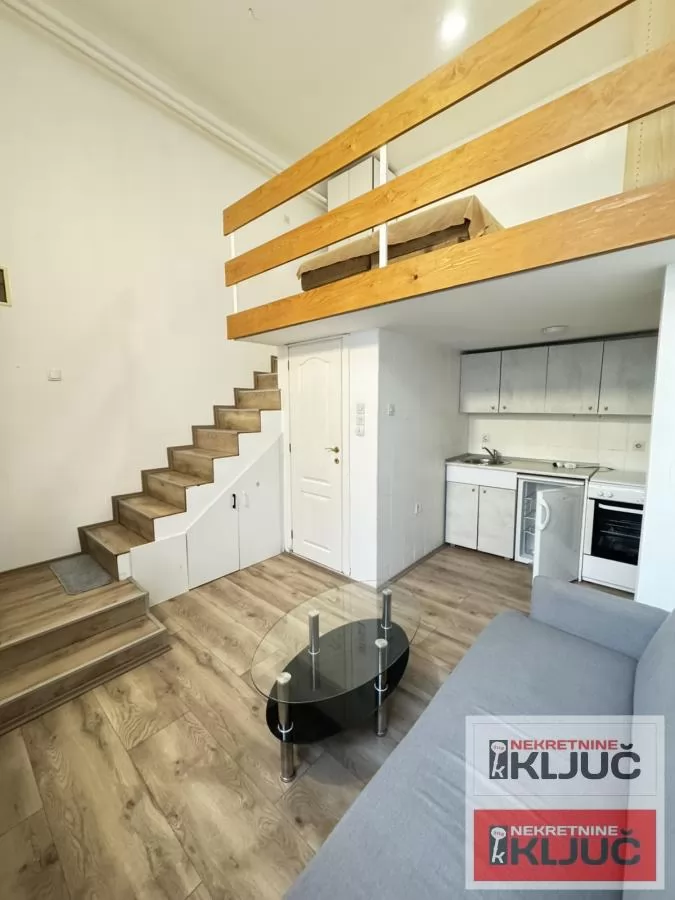 PODBARA IZDAJE SE NAMEŠTENA GARSONJERA 6