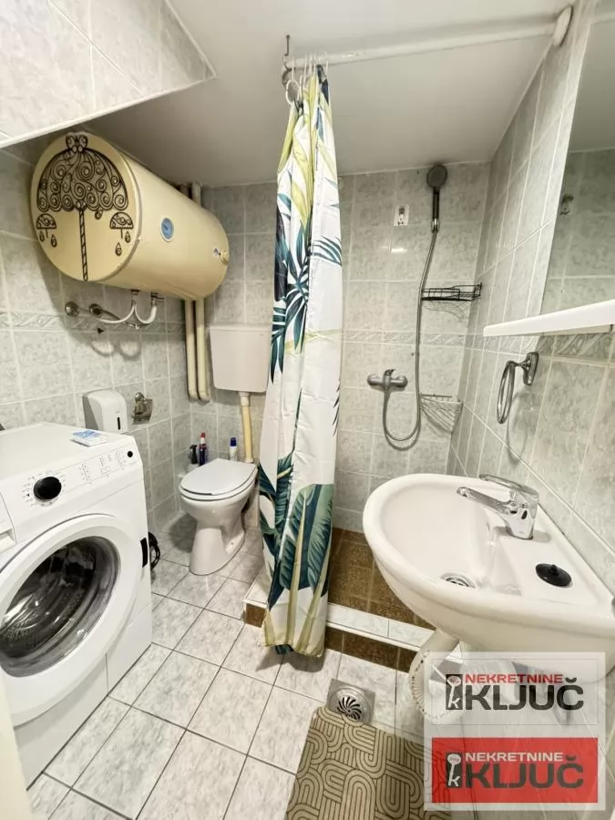 PODBARA IZDAJE SE NAMEŠTENA GARSONJERA 7