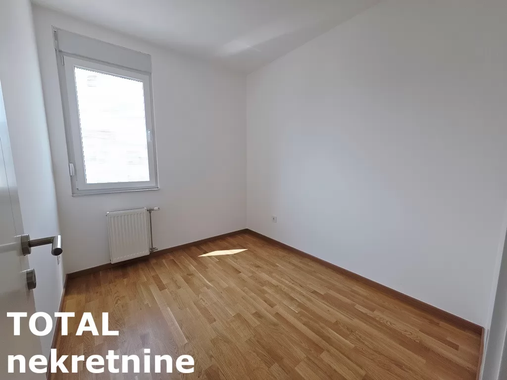 Stan,NOVI SAD,AVIJACIJA,kv: 74.00, € 165000, ID: 1102532 8