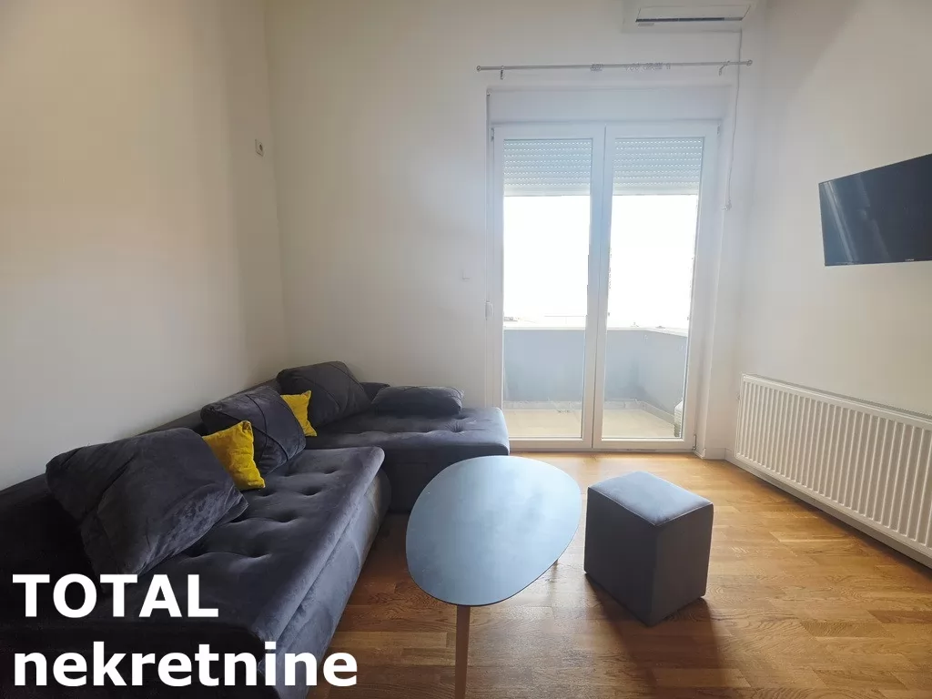 Stan,PETROVARADIN,PETROVARADIN,kv: 28.00, € 76500, ID: 1102546 2