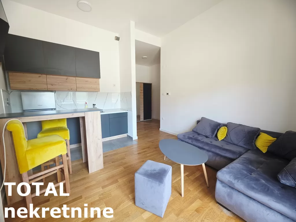 Stan,PETROVARADIN,PETROVARADIN,kv: 28.00, € 76500, ID: 1102546 3