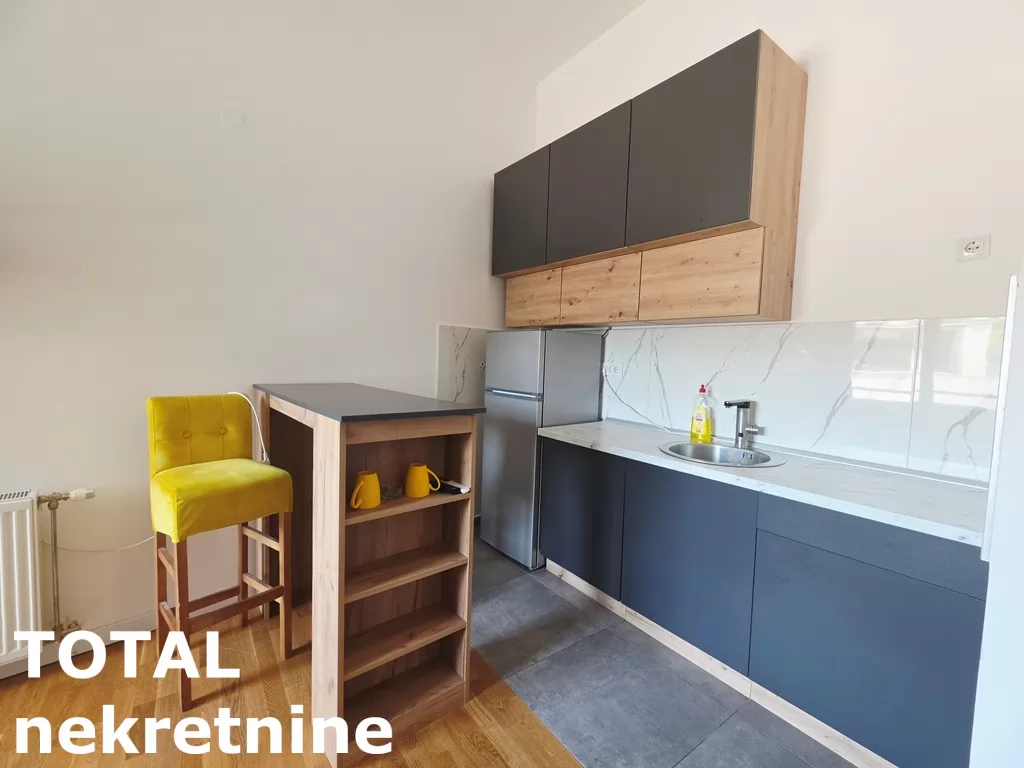 Stan,PETROVARADIN,PETROVARADIN,kv: 28.00, € 76500, ID: 1102546 4