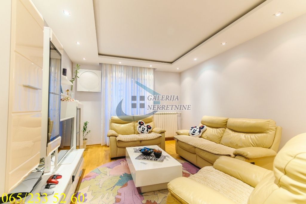 Rakovica  Vidikovac   Vidikovački venac 92m2 1