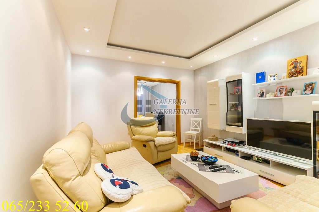 Rakovica  Vidikovac   Vidikovački venac 92m2 2