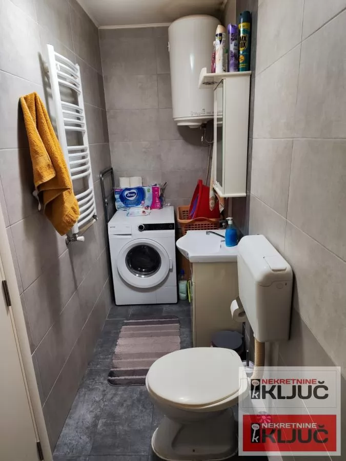 DETELINARA, 51m2+ terasa, Dvosoban, Renoviran 10