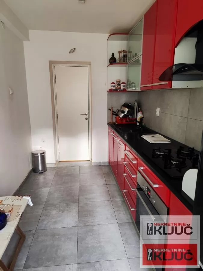 DETELINARA, 51m2+ terasa, Dvosoban, Renoviran 3