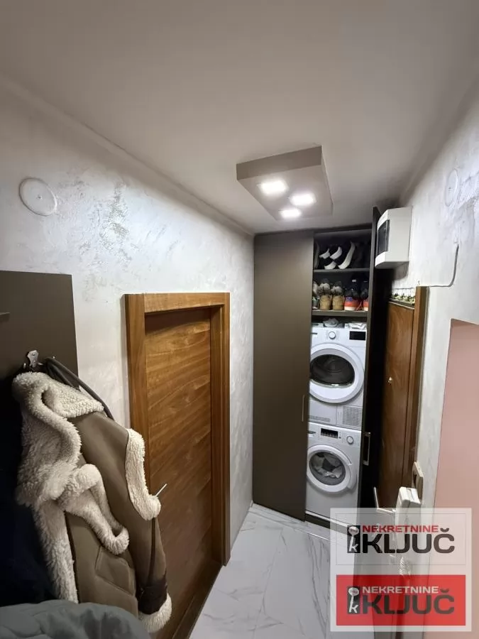 RIBLJA PIJACA, 42m2, Jednoiposoban, Renoviran, Namešten 11