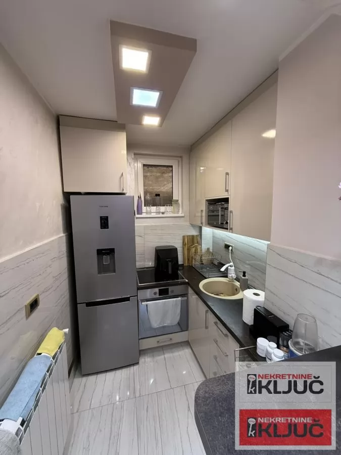 RIBLJA PIJACA, 42m2, Jednoiposoban, Renoviran, Namešten 8