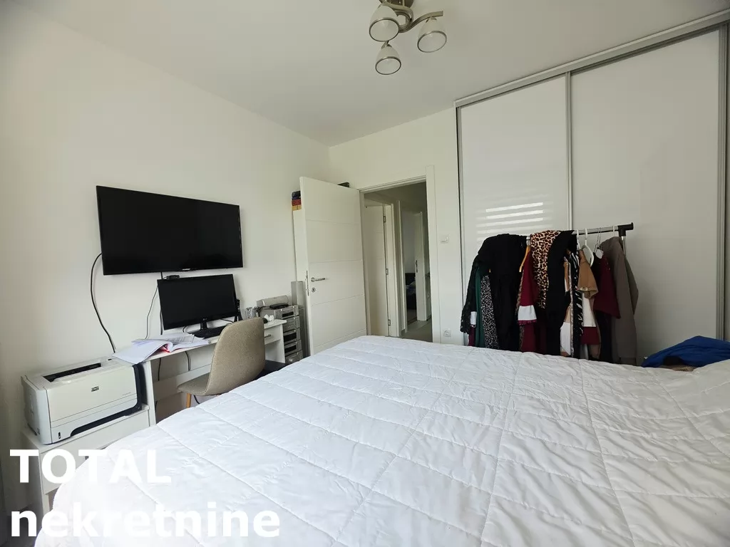 Stan,NOVI SAD,ADICE,kv: 80.00, € 180000, ID: 1102476 11