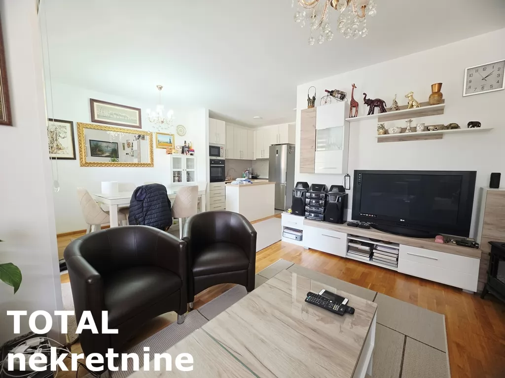 Stan,NOVI SAD,ADICE,kv: 80.00, € 180000, ID: 1102476 2