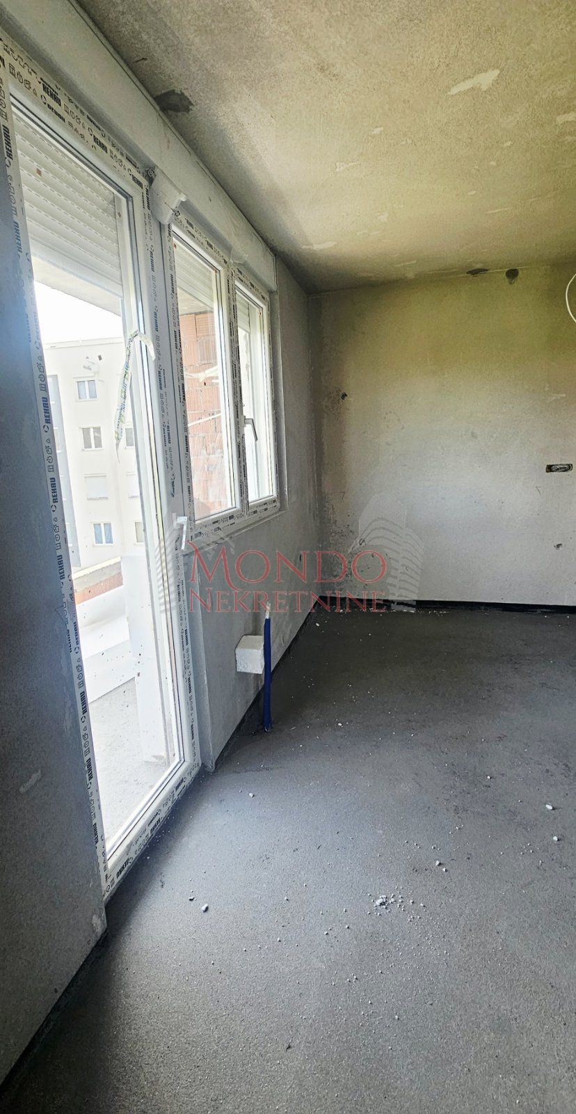 Jednoiposoban stan u izgradnji na Panteleju "Kapije Panteleja" 4