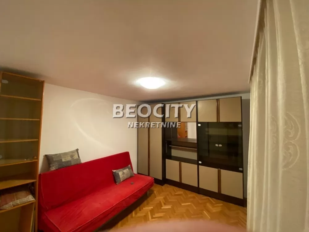 Trosoban stan, 55 m2, Centar, Pere Segedinca ID: 124906 12