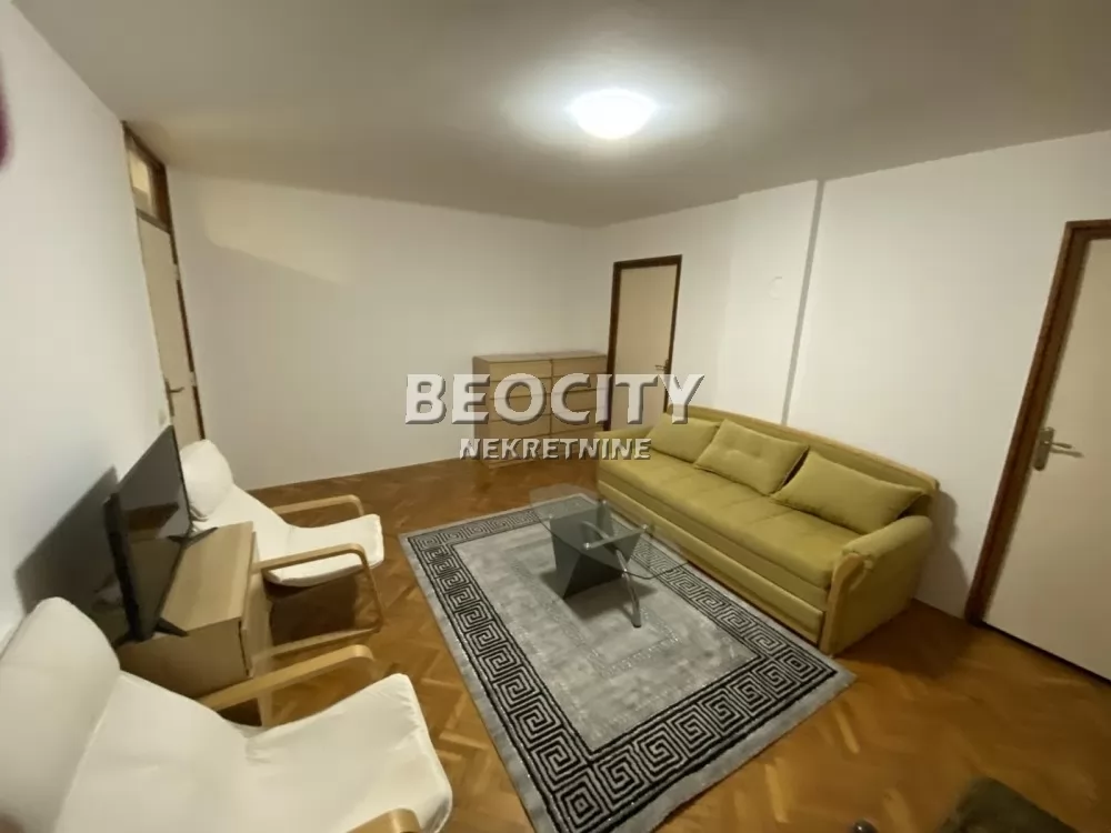 Trosoban stan, 55 m2, Centar, Pere Segedinca ID: 124906 2