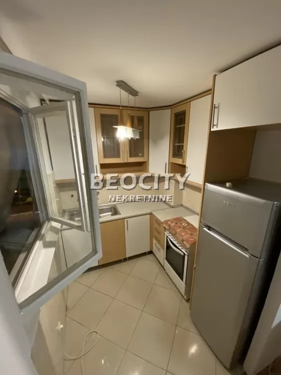 Trosoban stan, 55 m2, Centar, Pere Segedinca ID: 124906 8