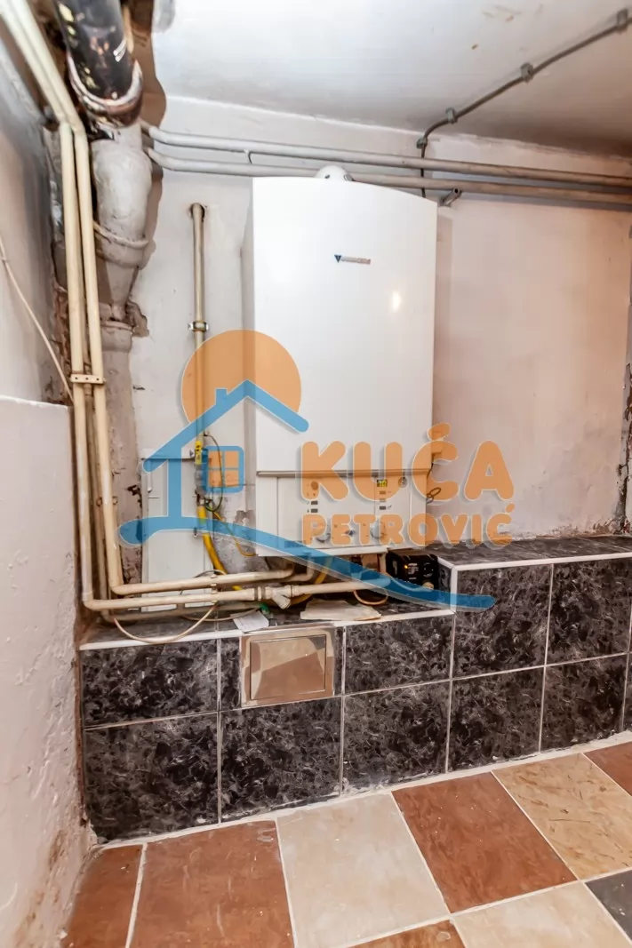 četvorosobna kuća, 200 m2, Palilula, Malojastrebačka ID: p-016285 10