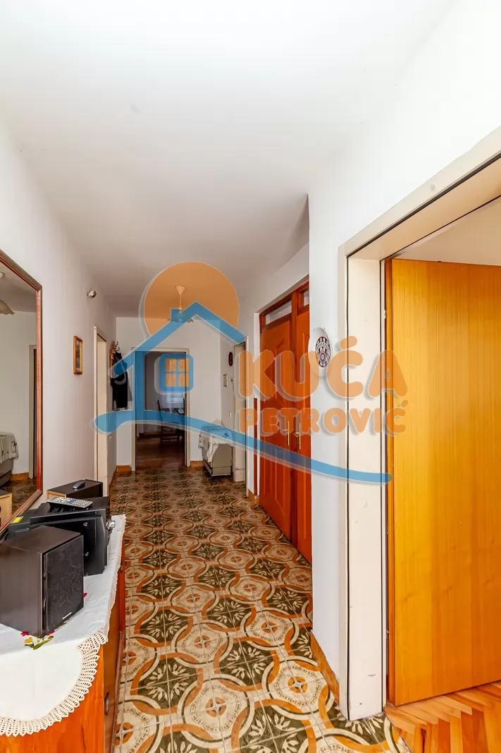 četvorosobna kuća, 200 m2, Palilula, Malojastrebačka ID: p-016285 2