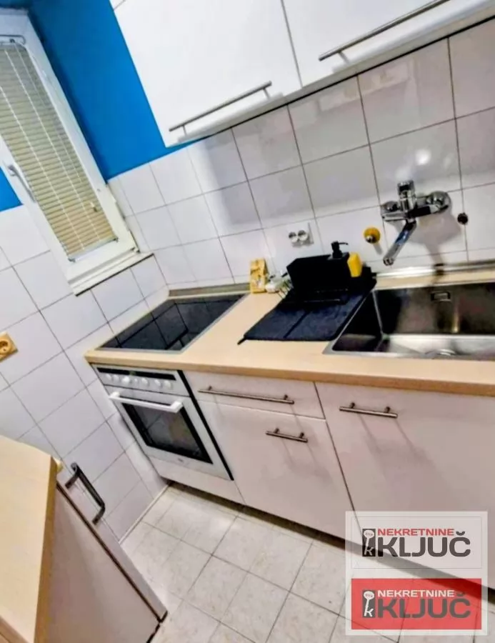 GRBAVICA, 25m2, Garsonjera, Useljiva 3