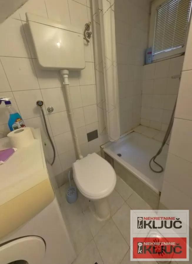 GRBAVICA, 25m2, Garsonjera, Useljiva 4