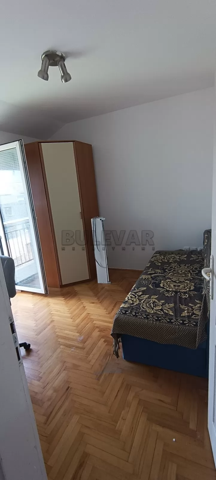Jednosoban stan, 28 m2, Centar, Stevana Sremca ID: i-016257 11