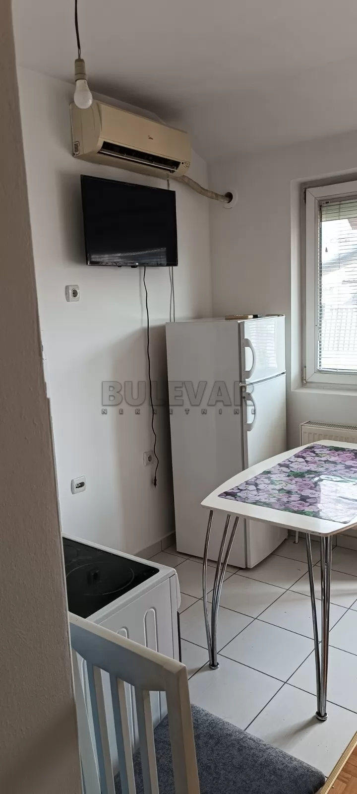 Jednosoban stan, 28 m2, Centar, Stevana Sremca ID: i-016257 2