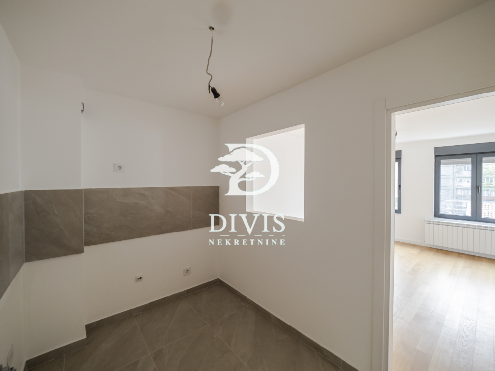 Nov 3 0 stan na Lekinom brdu  Braće Kovač  62m2 3