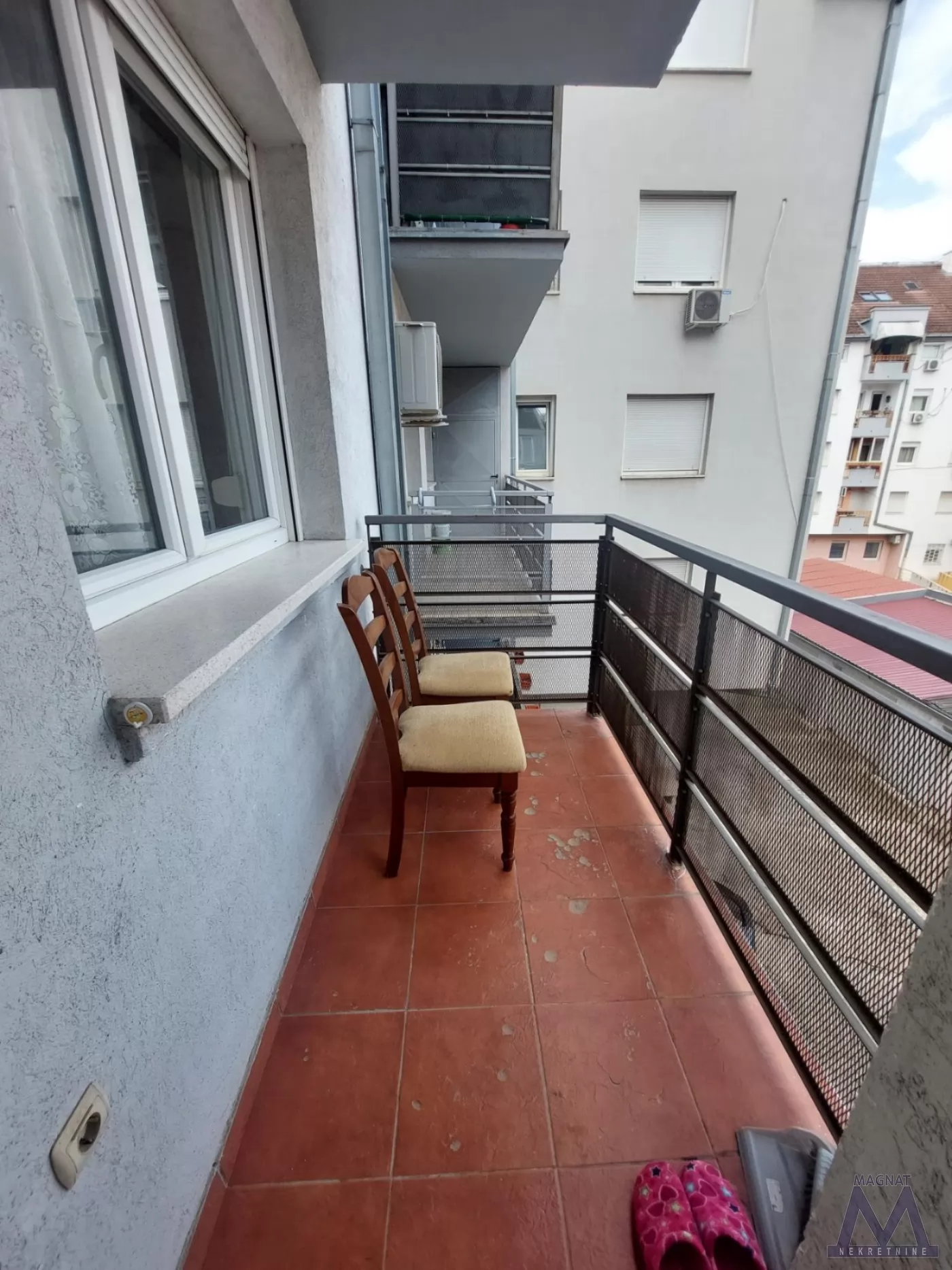 Stan,NOVI SAD,BULEVAR,kv: 37, € 350, ID: 9101941 9