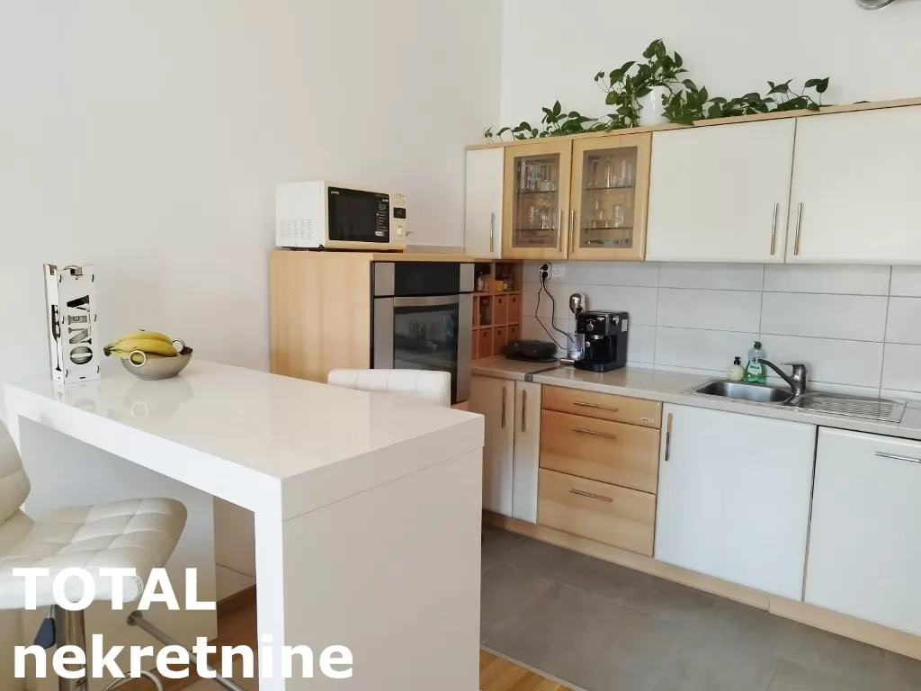 Stan,PETROVARADIN,PETROVARADIN,kv: 71.00, € 163200, ID: 1102562 3