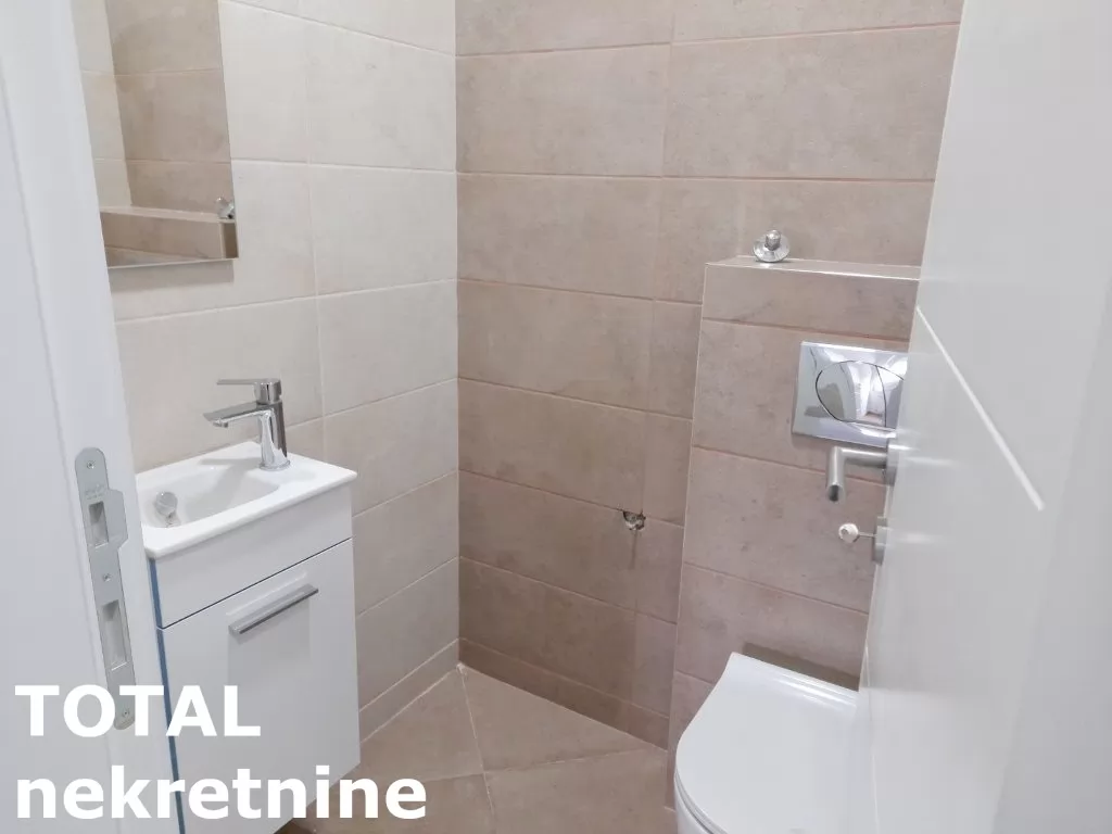 Stan,PETROVARADIN,PETROVARADIN,kv: 71.00, € 163200, ID: 1102562 6