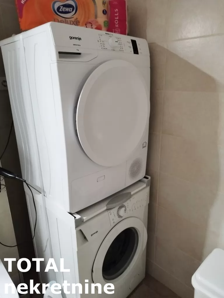 Stan,PETROVARADIN,PETROVARADIN,kv: 71.00, € 163200, ID: 1102562 7