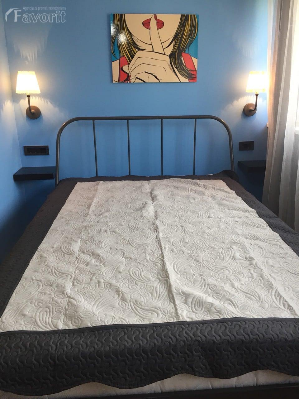 SUMICE, USTANICKA, 41m2 5