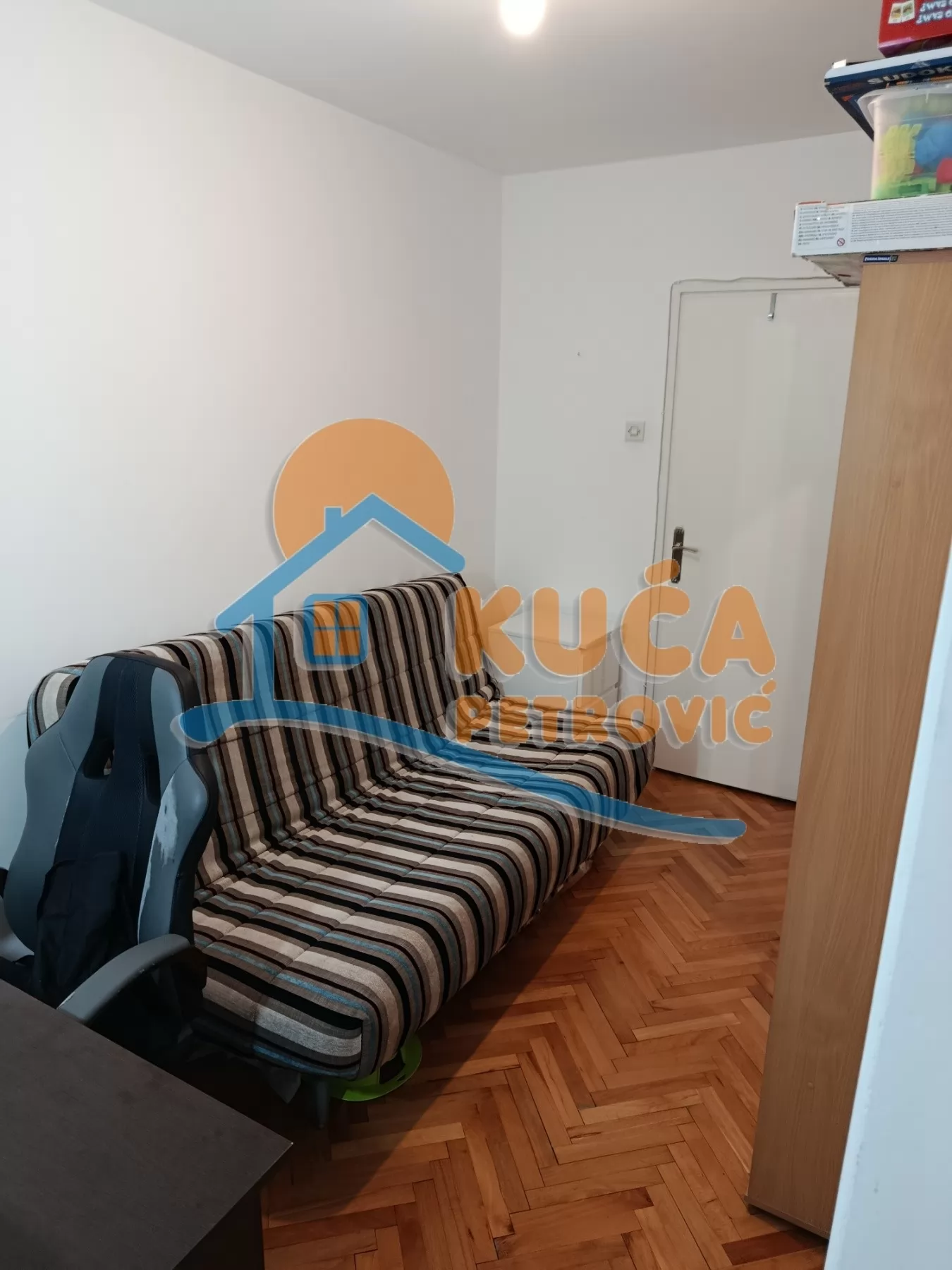 Trosoban stan, 75 m2, Dom zdravlja, Vojvode Mišića ID: p-016284 9