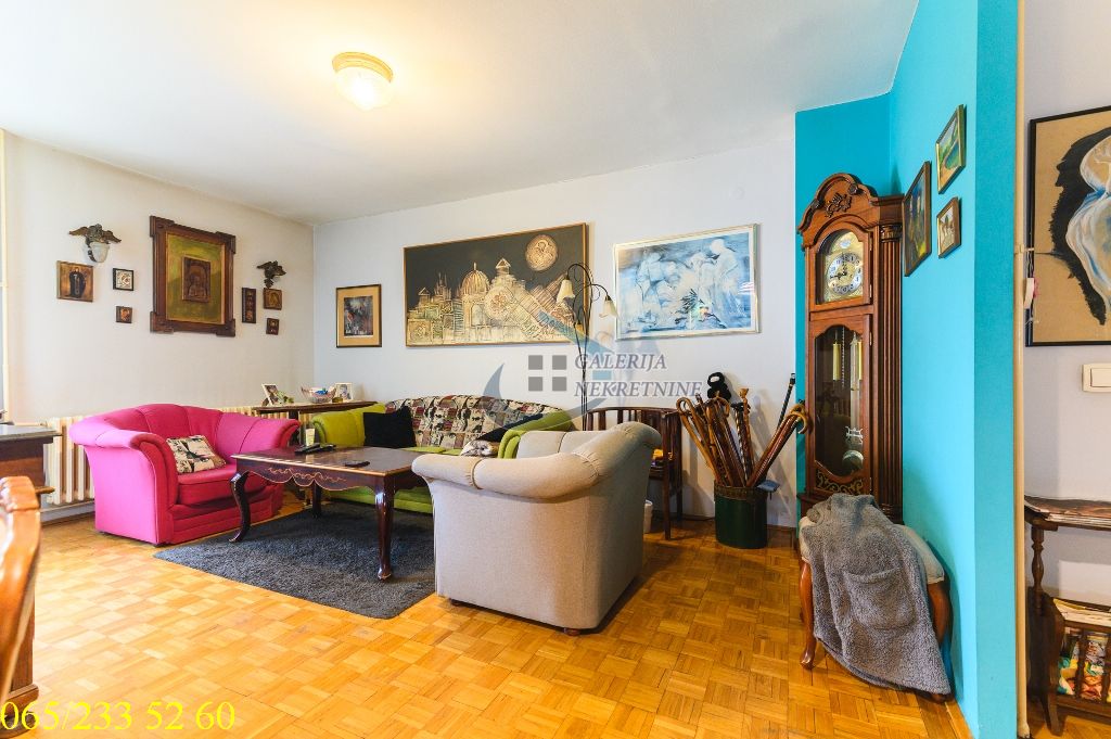 Novi Beograd  Blok 71   Dr Ivana Ribara 86m2 1